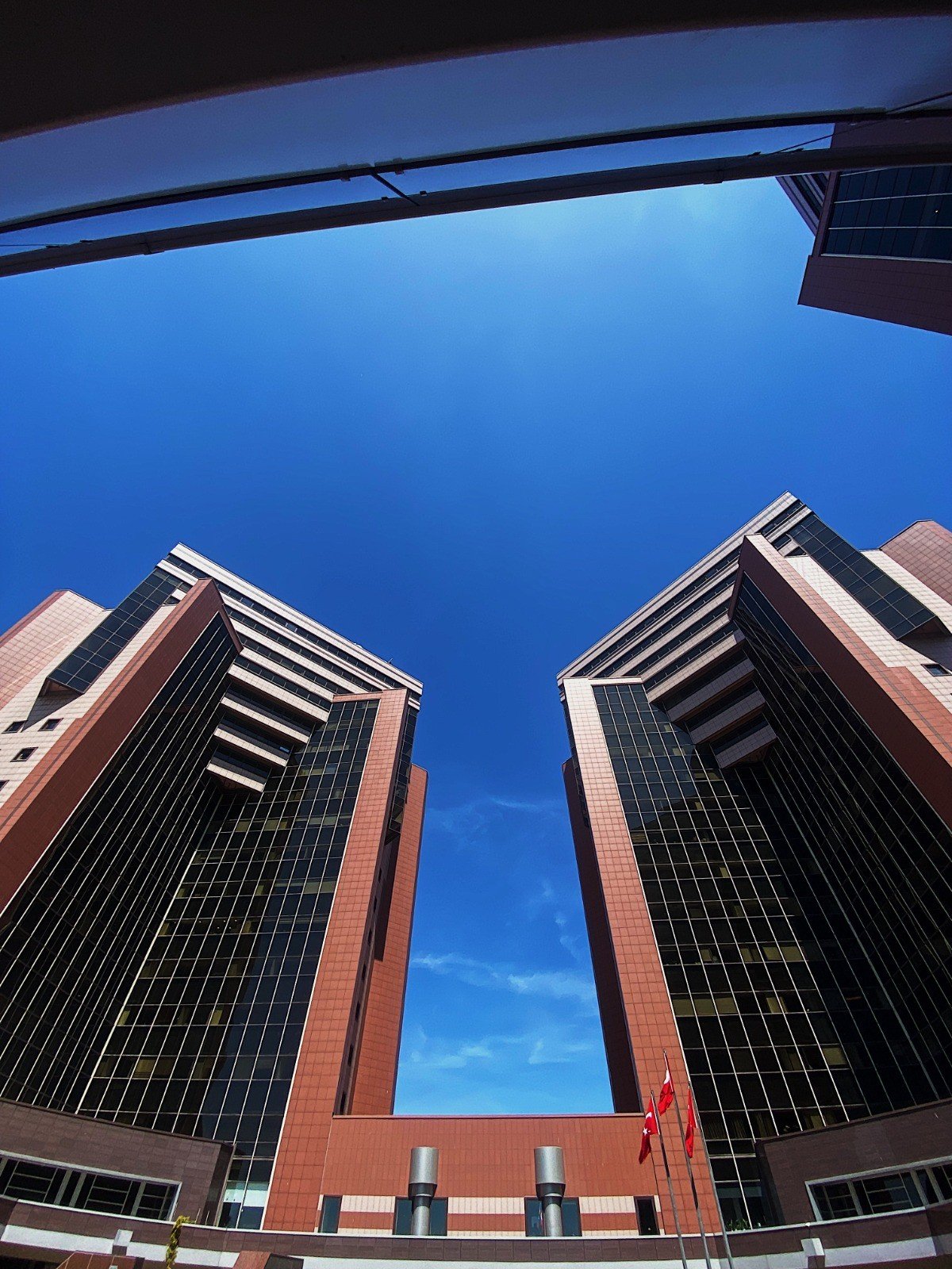 Sarı & Kılıç Hukuk Bürosu — İstanbul